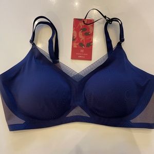 Honeylove Crossover bra, size L
